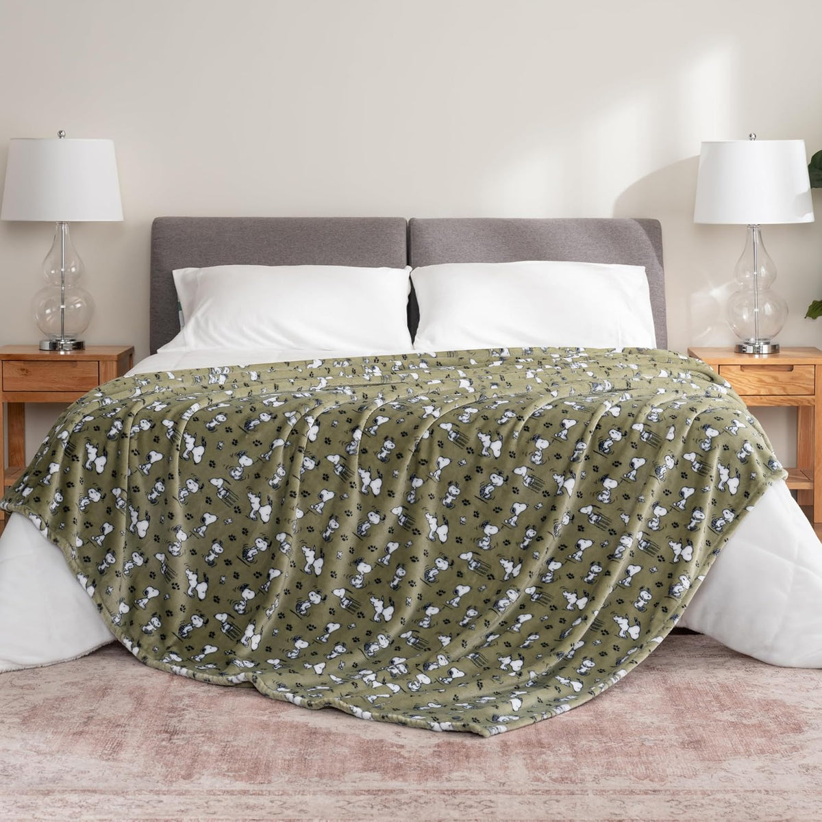 Berkshire Blanket Peanuts® VelvetLoft® - Manta de felpa de Snoopy d...