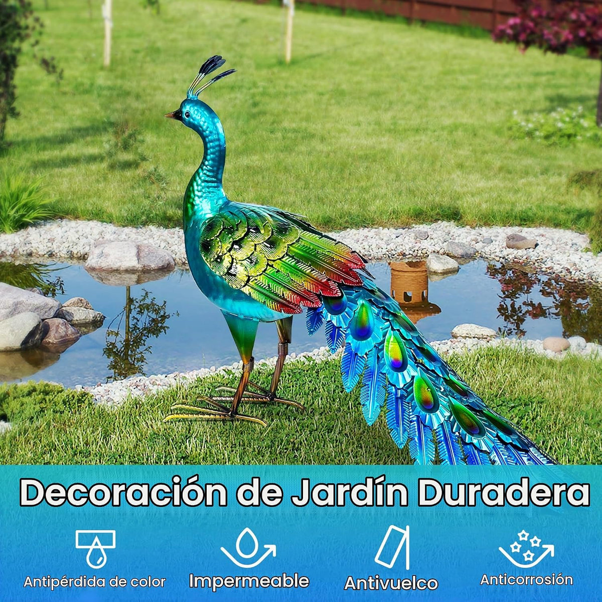 Elegante estatua de pavo real de metal, vibrante arte de pavo real...