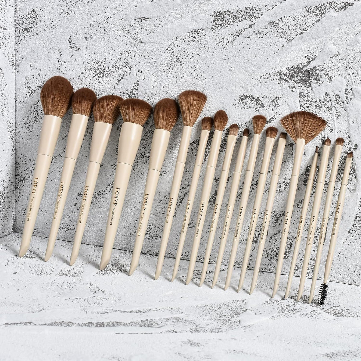 LORYP Juego de 18 brochas de maquillaje etiquetadas para cara y ojo...