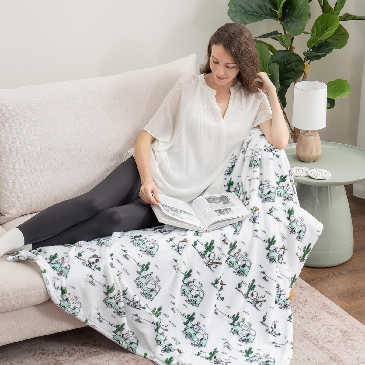 Berkshire Blanket Peanuts® VelvetLoft® - Manta de felpa de Snoopy c...