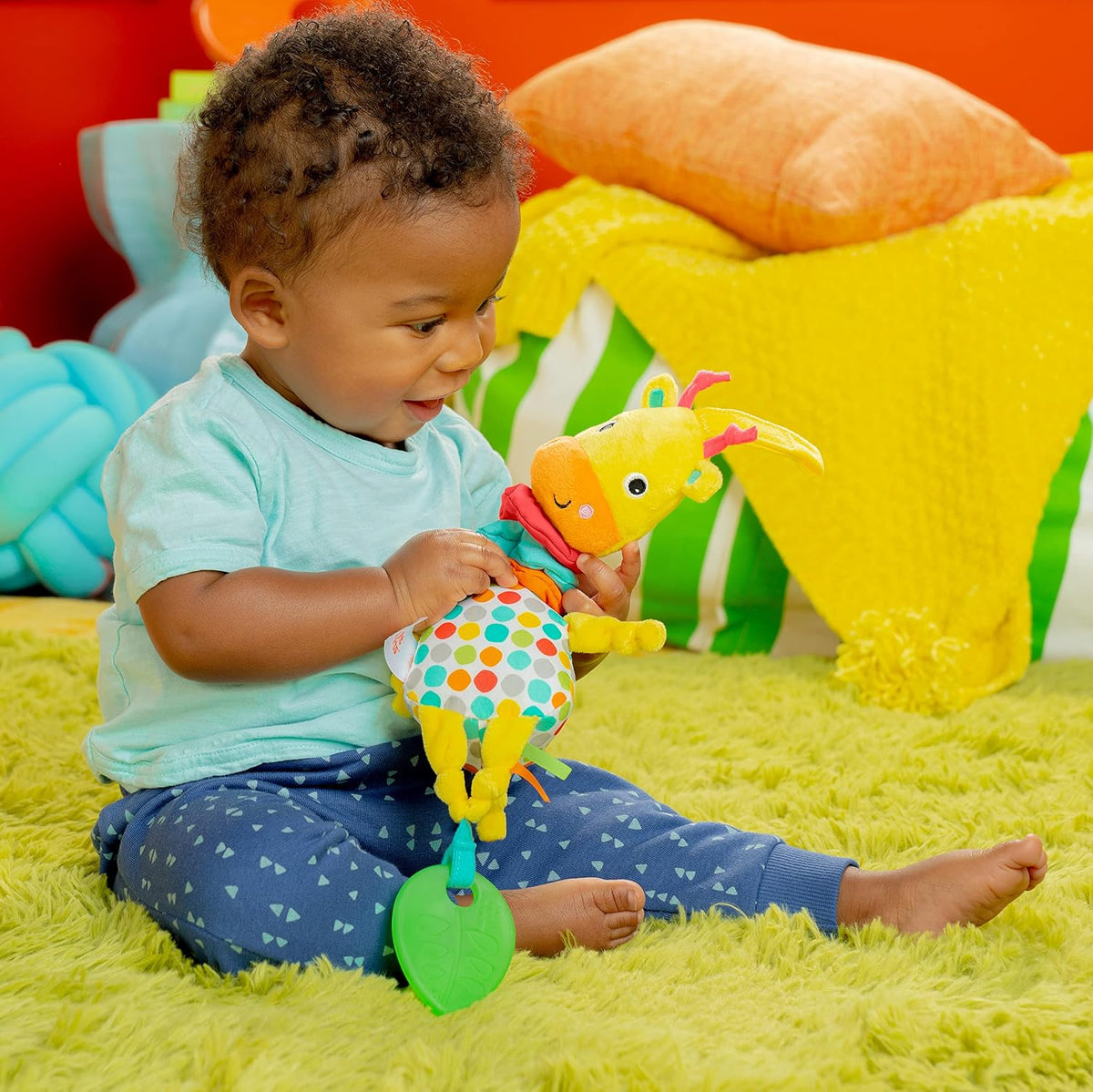 Bright Starts Pull, Play &amp; Boogie - Juguete de actividad musica...