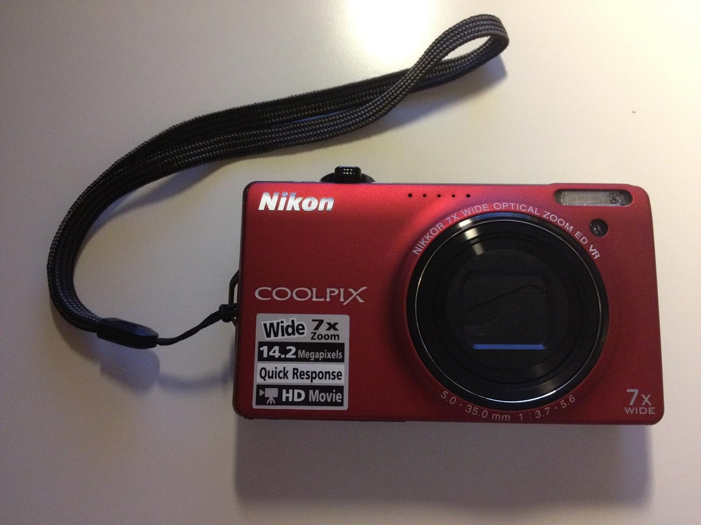 Nikon Coolpix S6000 - Cámara digital de 14 MP con zoom de reducción...