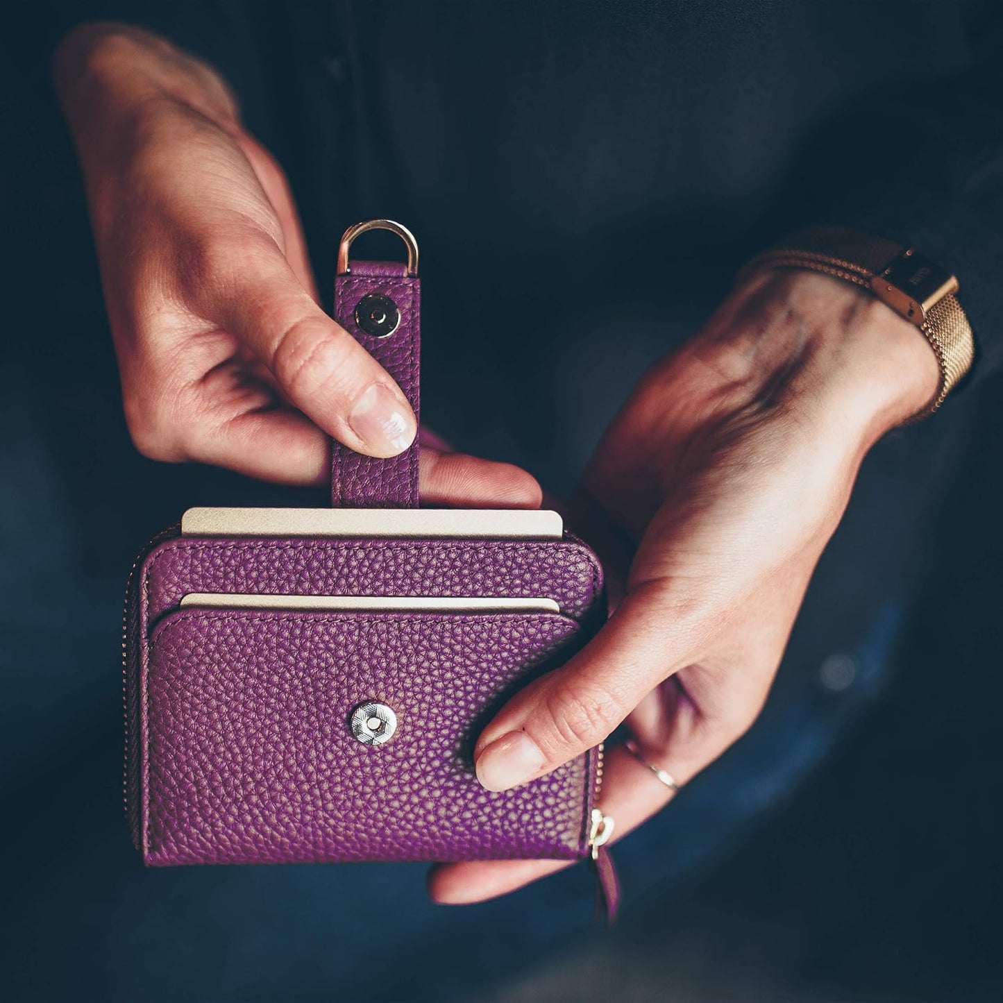 Vaultskin Cartera pequeña para mujer, tarjetero de cuero con bloque...