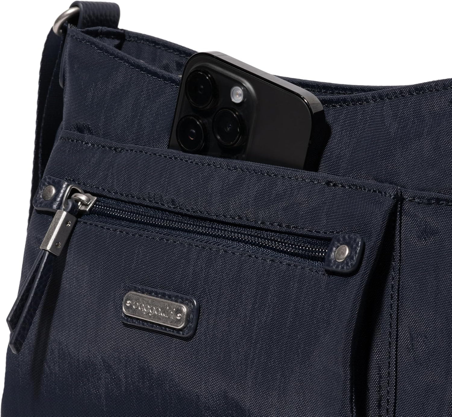 Baggallini La nueva colección clásica Uptown Bagg