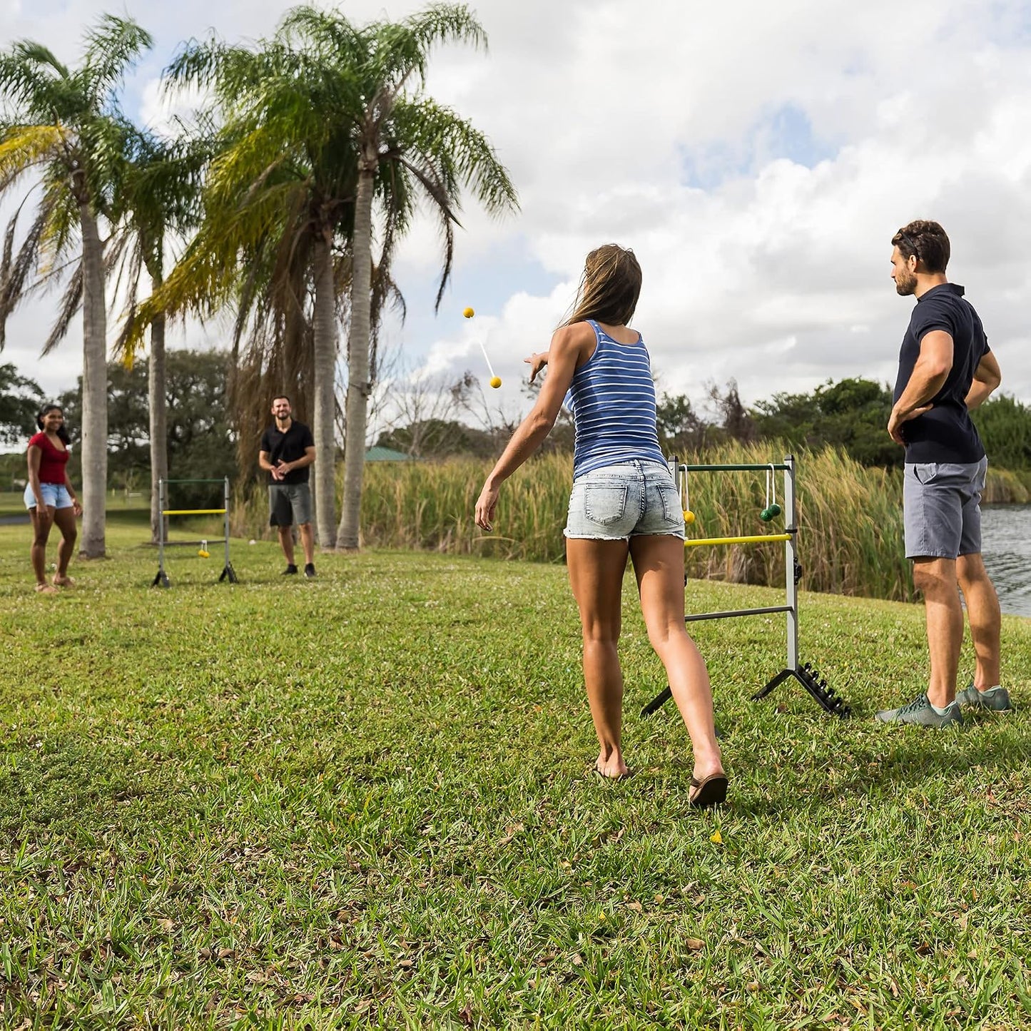 EastPoint Go Gater Ladderball Set, 2 escaleras de acero, 6 bolos, j...