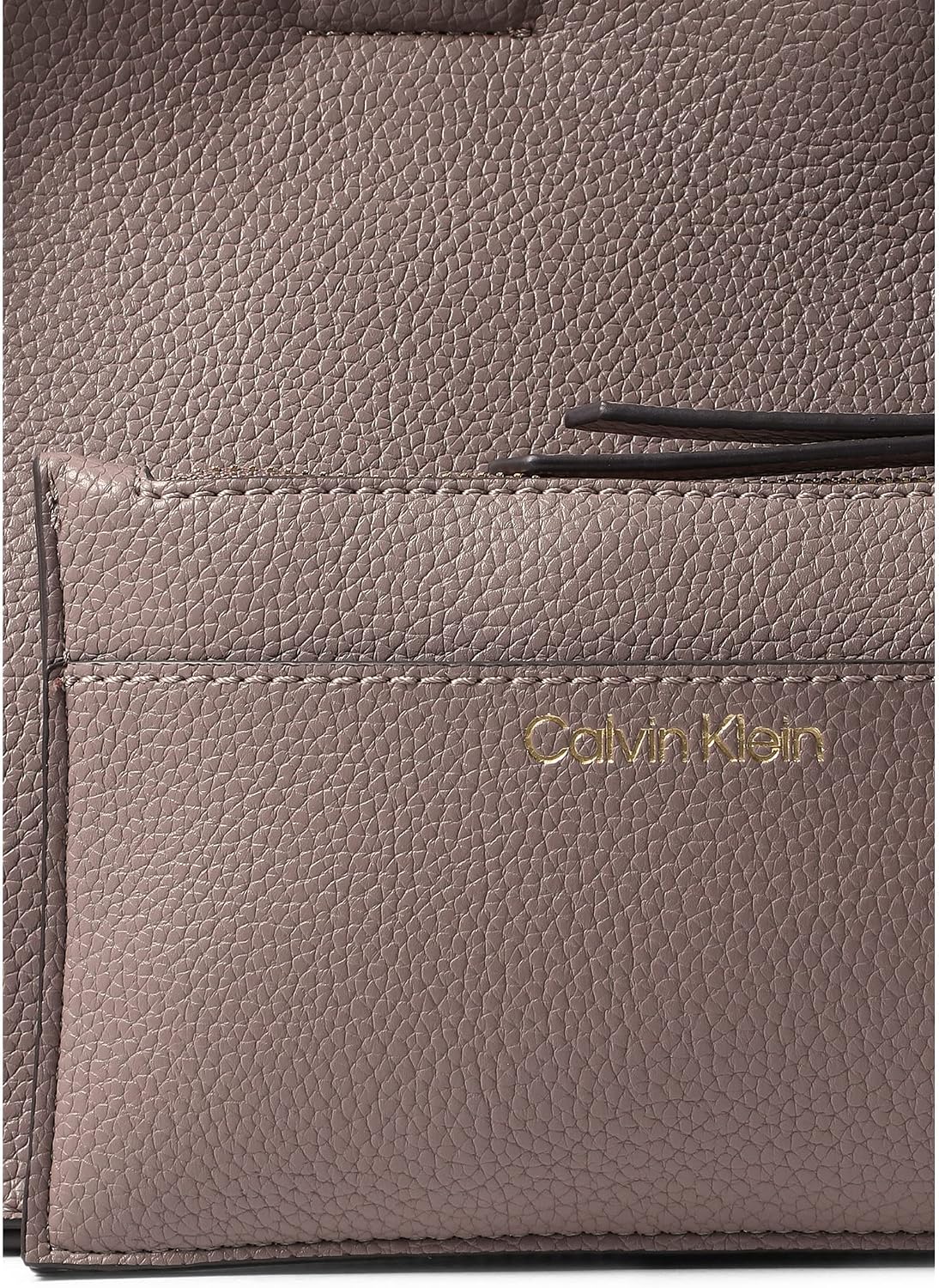 Calvin Klein Bandolera Estelle Novedad para mujer