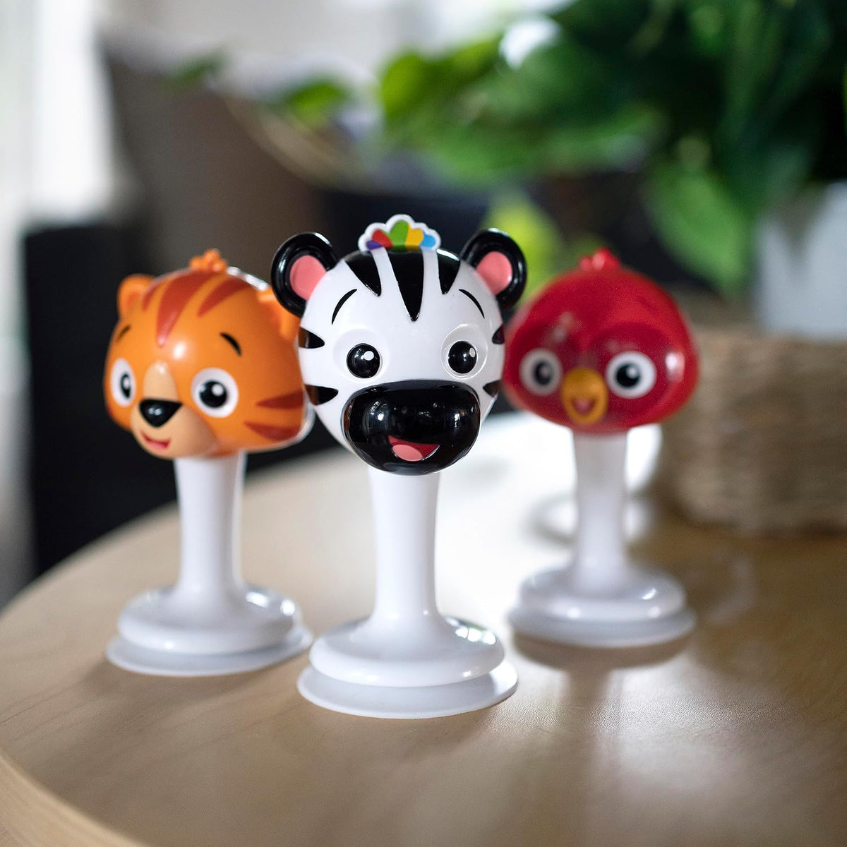 Baby Einstein Rattle &amp; Jingle Trio - Juego de sonajeros musical...