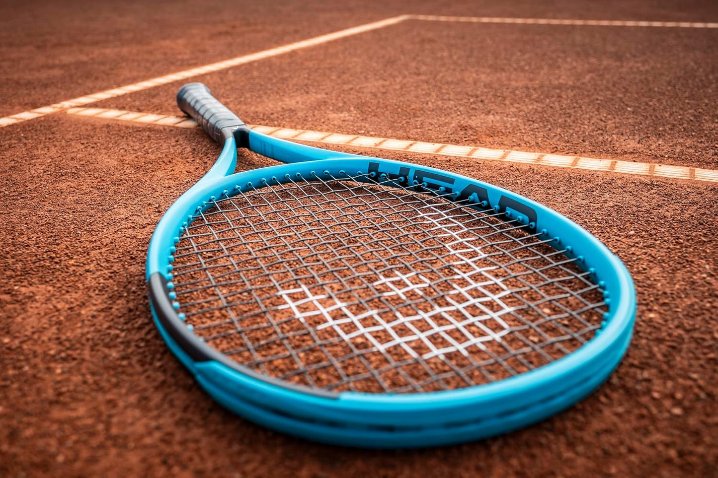 Raqueta de tenis HEAD Boom MP 2026 | Encordado de tensión media con...
