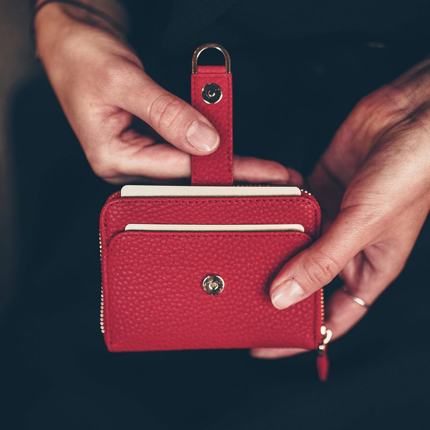 Vaultskin Cartera pequeña para mujer, tarjetero de cuero con bloque...