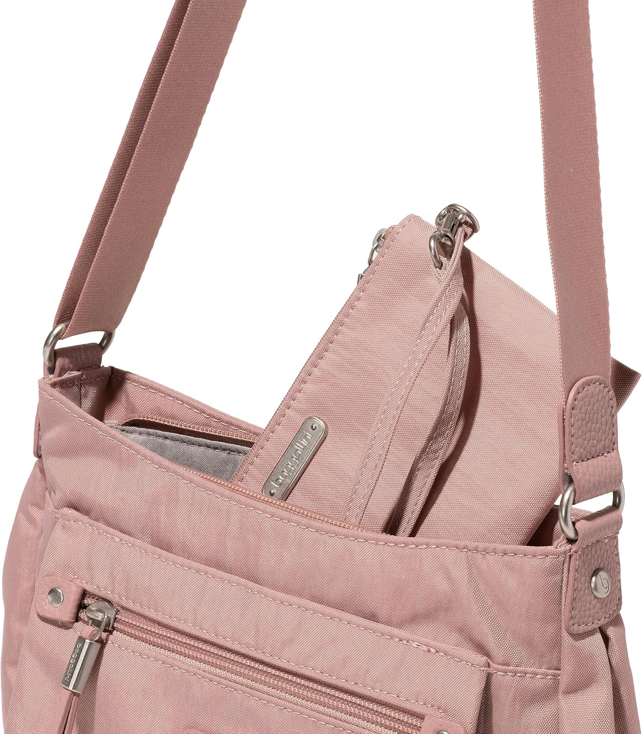 Baggallini La nueva colección clásica Uptown Bagg
