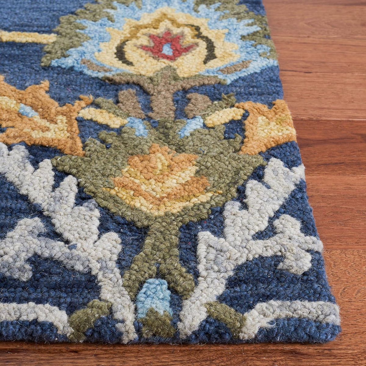 SAFAVIEH Blossom Collection BLM402A - Alfombra de lana premium hech...